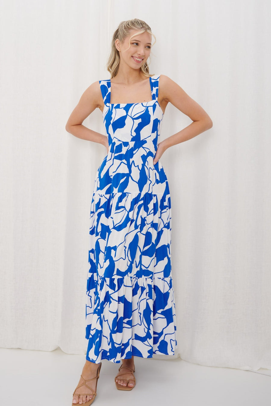 Blue white pattern maxi dress