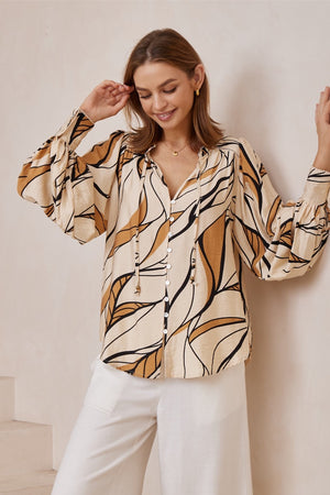 Beige tan pattern sleeved top