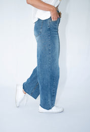 Tasha Barrel Jeans
