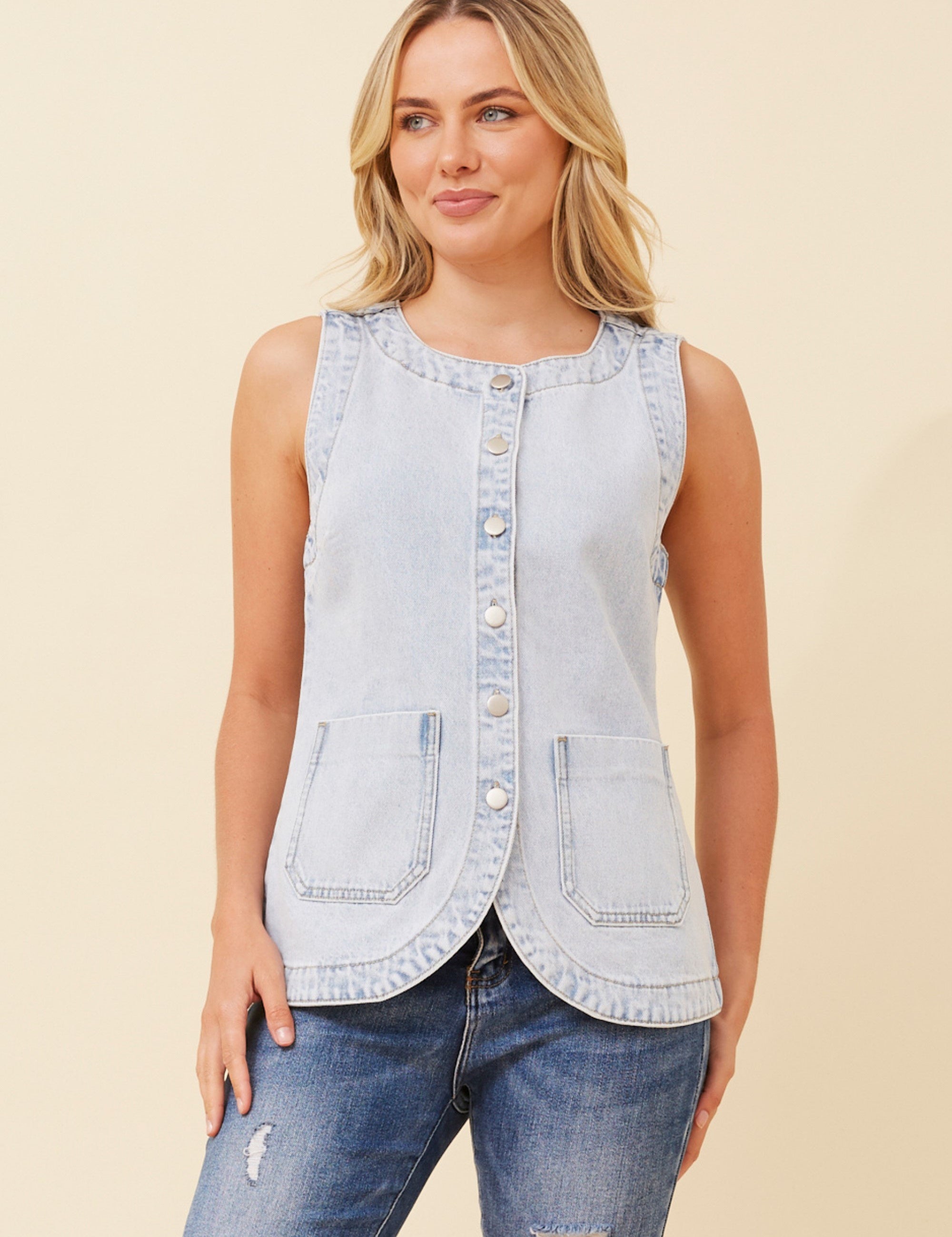 V522487-Lgt-Denim-2.jpg
