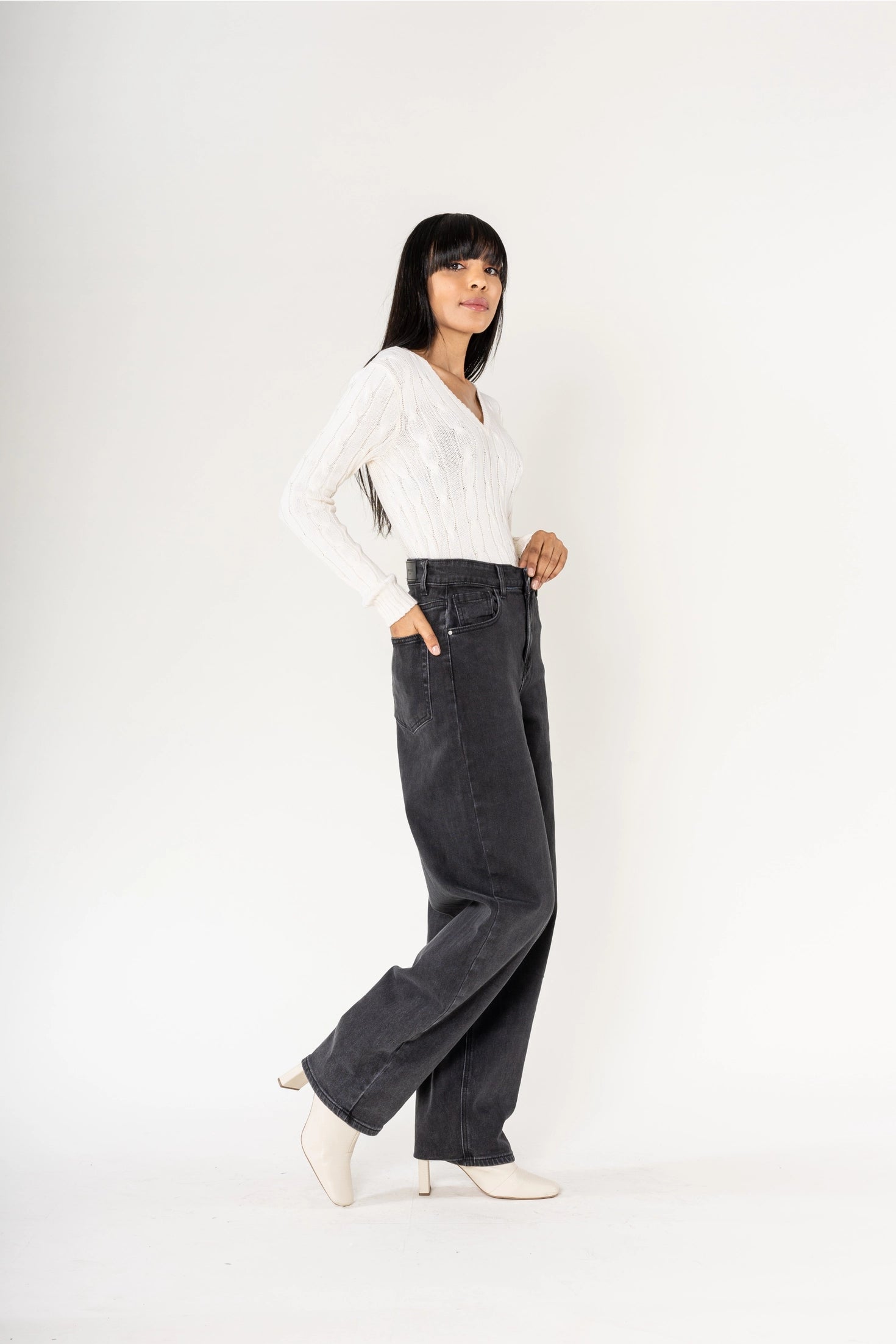 Nina Barrel Jean Black