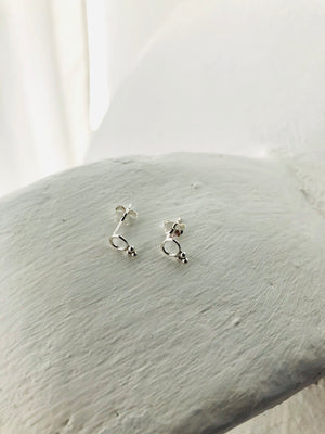 Dainty Gypsy Studs Silver 925