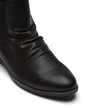 Redwood Black flat boots